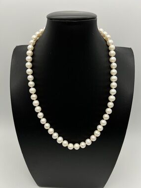 VINTAGE Pearl Necklace • 18” • 8mm Potato Pearls • 925 Clasp